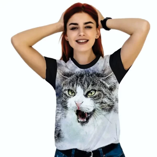 Camiseta com Estampa Gato Reagindo, Modelo Feminino Baby Look - Image 4