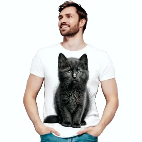 Camiseta com Estampa Gato Sério, Modelo Tradicional