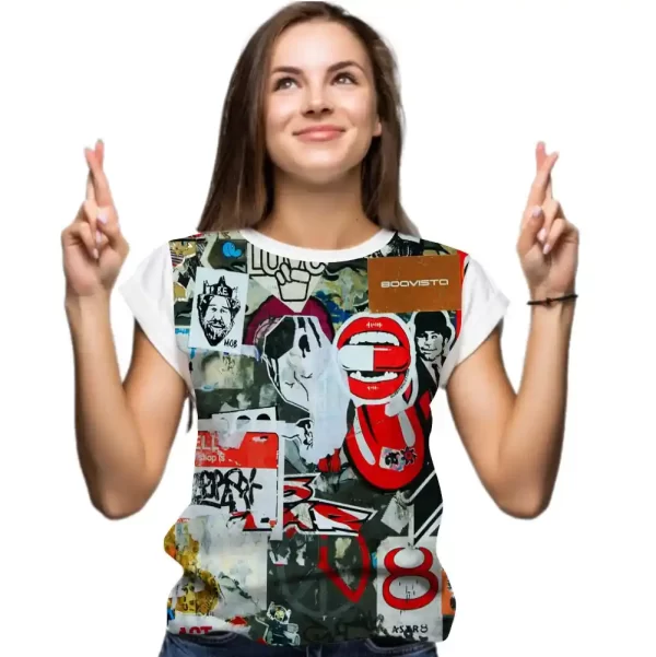 Camiseta com Estampa Grafite Capsula, Modelo Feminino Baby Look