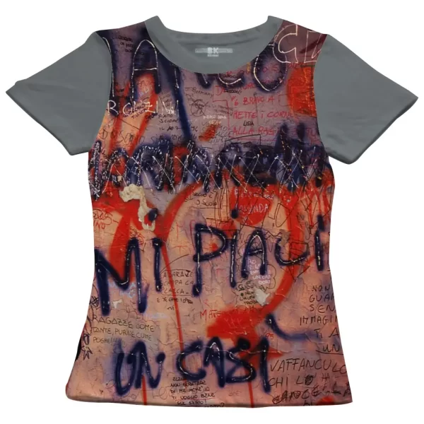 Camiseta com Estampa Grafite Latina, Modelo Feminino Baby Look - Image 2