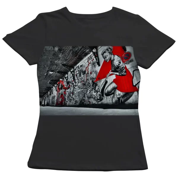 Camiseta com Estampa Grafite Mural em Perspectiva, Modelo Feminino Baby Look - Image 4