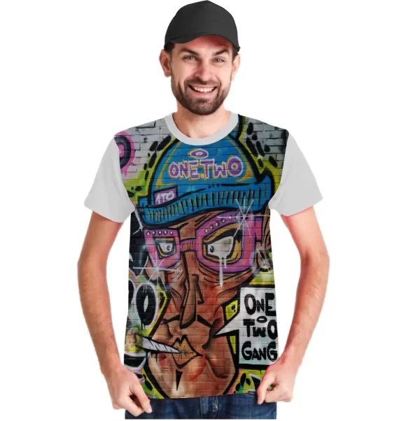 Camiseta com Estampa Grafite One Two, Modelo Tradicional