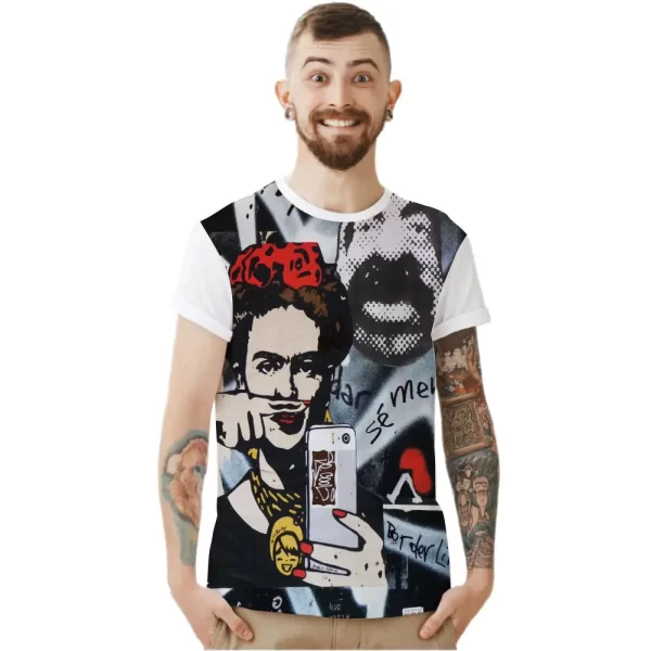 Camiseta com Estampa Grafite Selfie, Modelo Tradicional