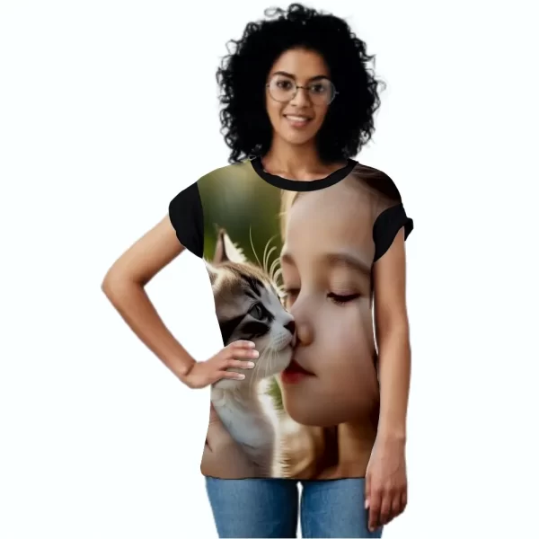 Camiseta com Estampa Menina e seu Gato, Modelo Feminino Baby Look - Image 4