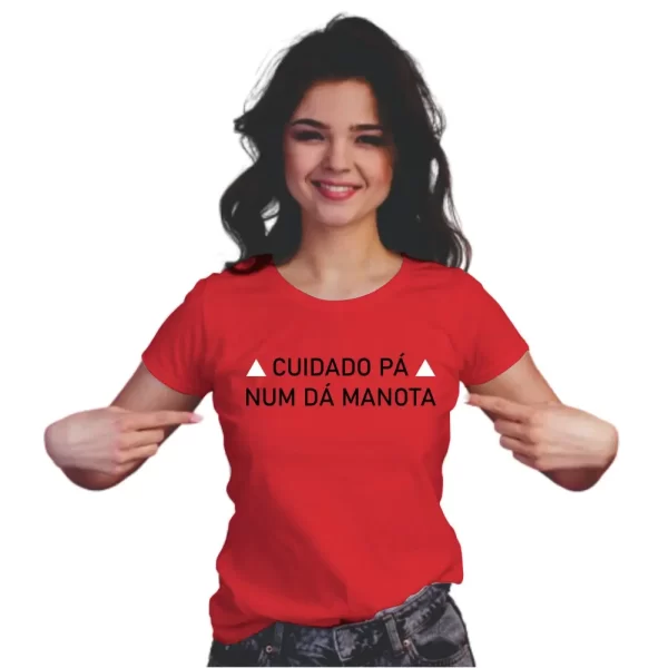 Camiseta com sotaque mineiro, silk com a frase cuidado pá num dá manota, modelo feminino baby look - Image 5