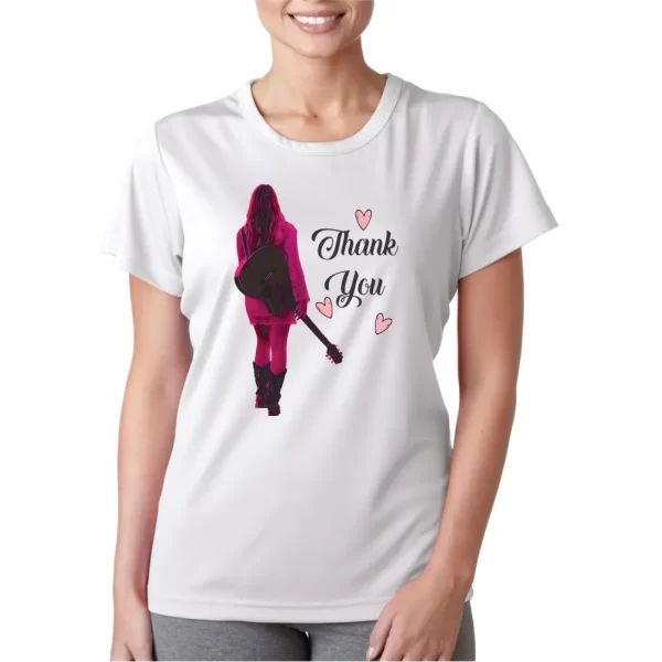 Camiseta feminina, modelo baby look, estampa thank you